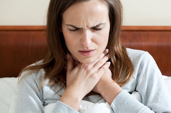 Phương pháp từ thiên nhiên điều trị cho bà bầu bị viêm họng 1