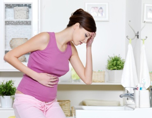 Đau dạ dày khi mang thai phải làm sao? 1