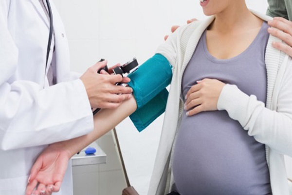 Phòng ngừa tiền sản giật thế nào? 1